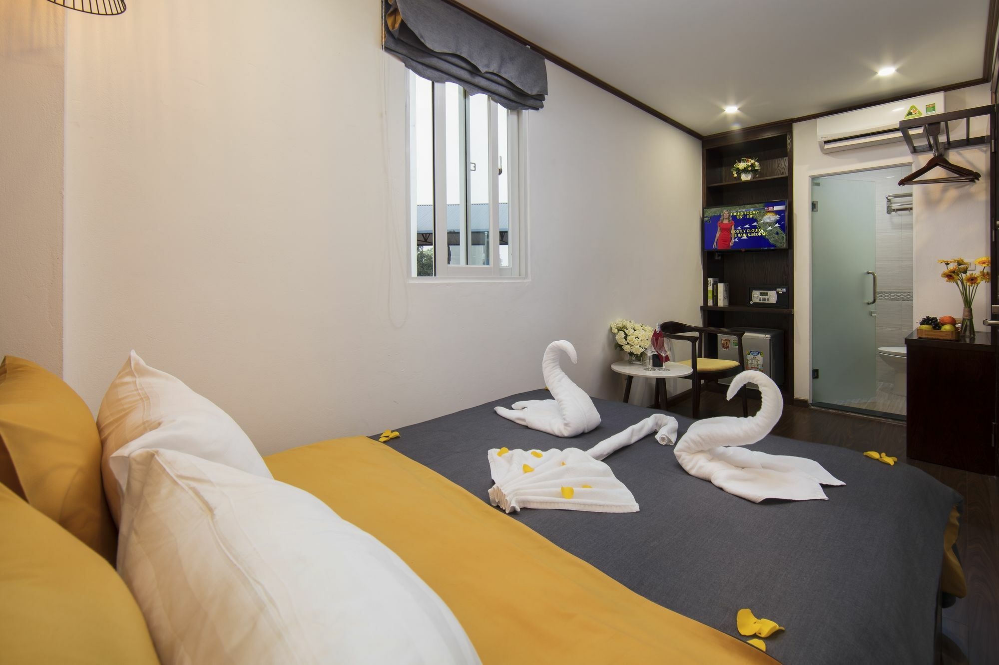Beryl Signature Hotel & Travel Hanoi Exteriör bild